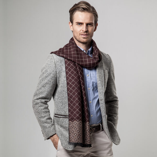 Casual warm scarf